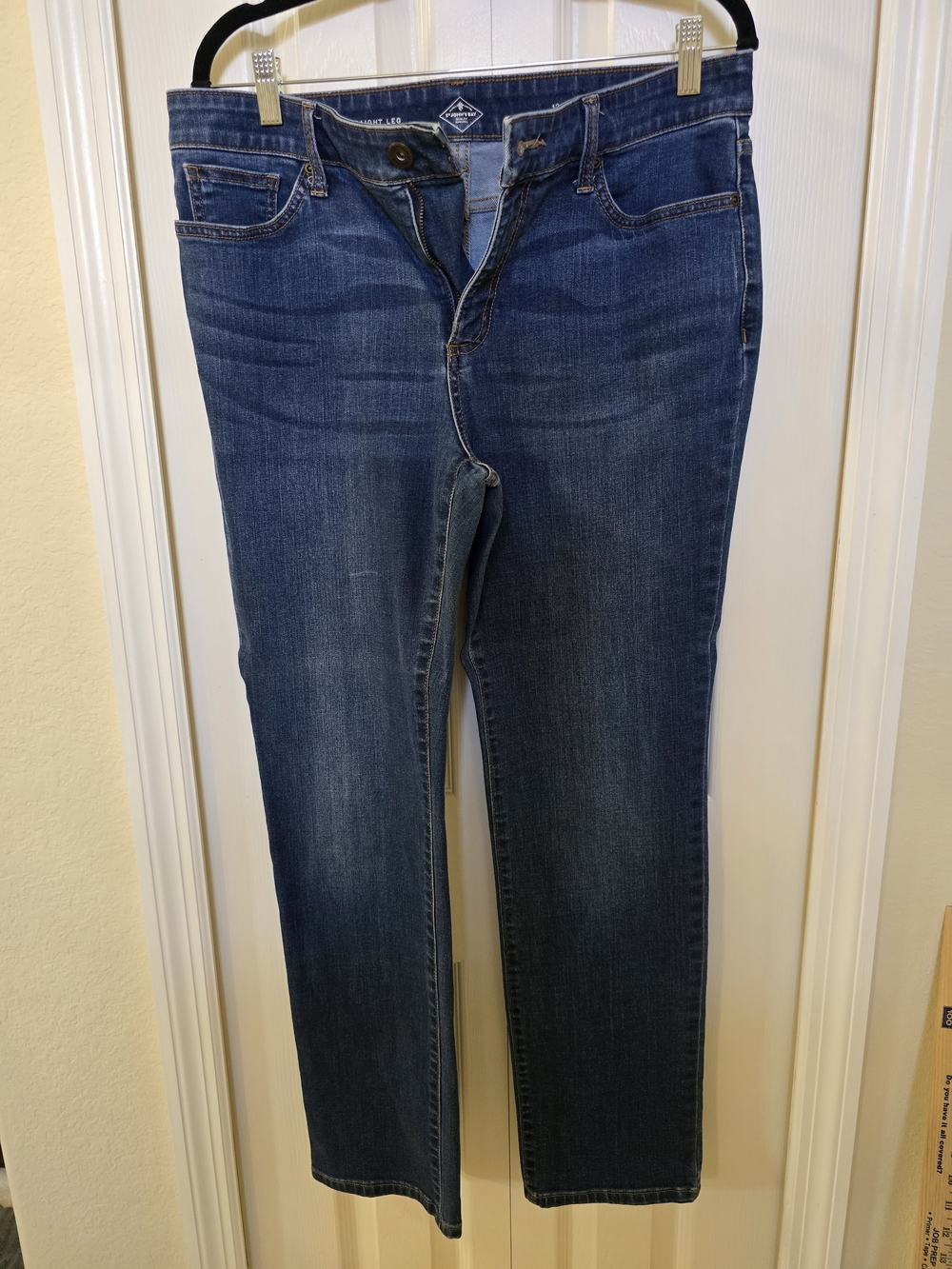 St. John's Bay Women's Blue Straight Jeans